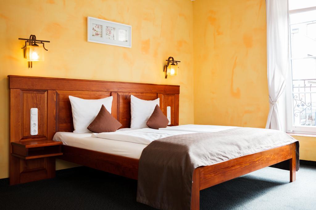 פלאנסבורג Dittmers Hotel מראה חיצוני תמונה