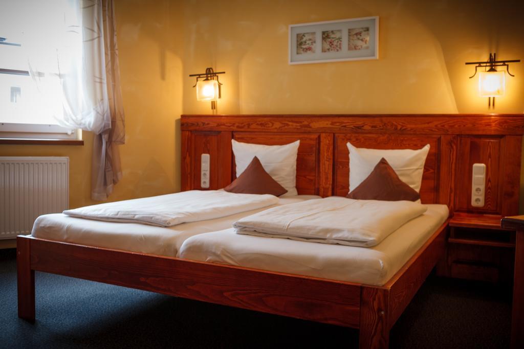 פלאנסבורג Dittmers Hotel מראה חיצוני תמונה